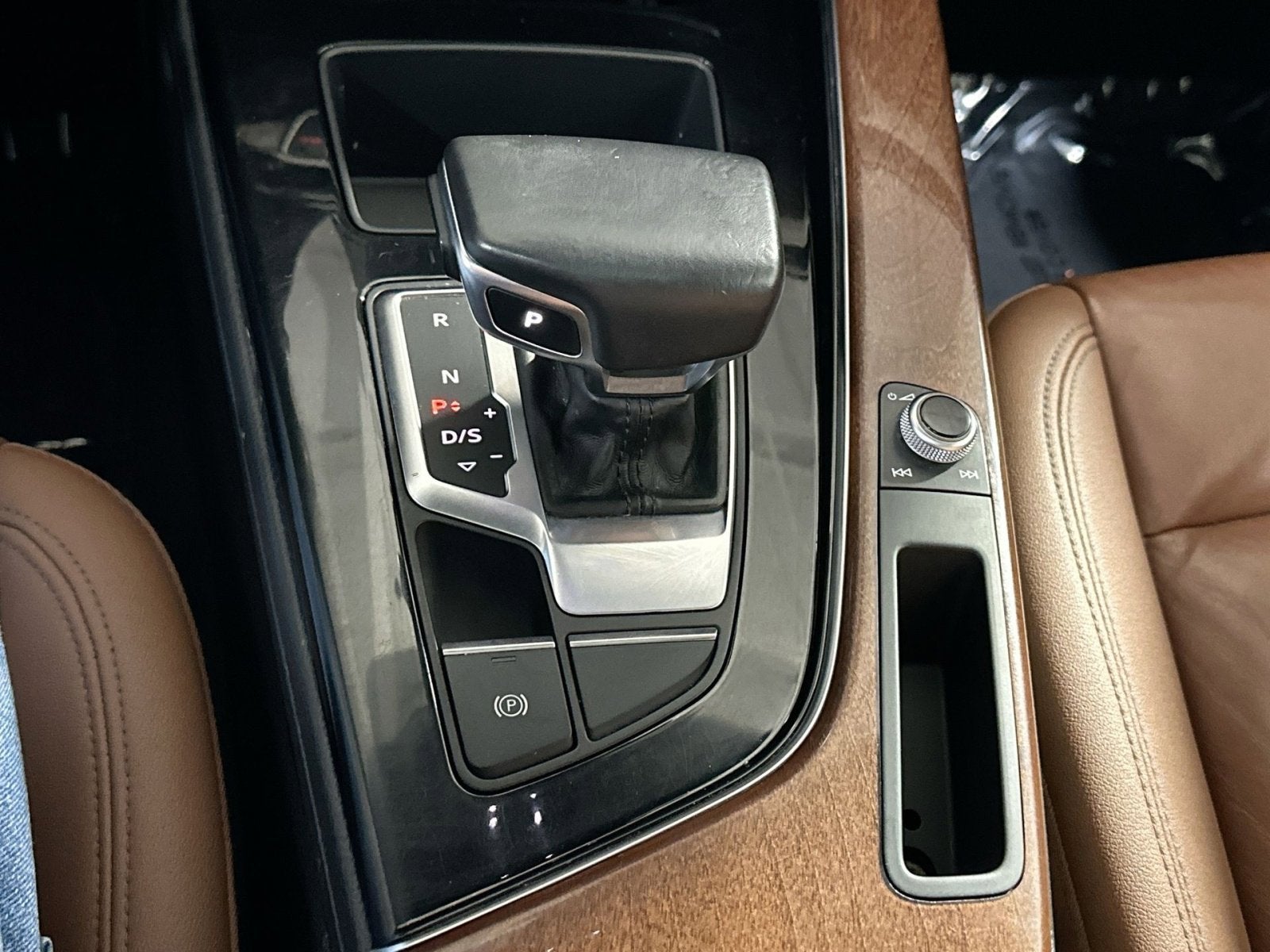 2022 Audi A4 40 Premium