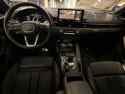 2023 Audi A4 45 S line Premium Plus