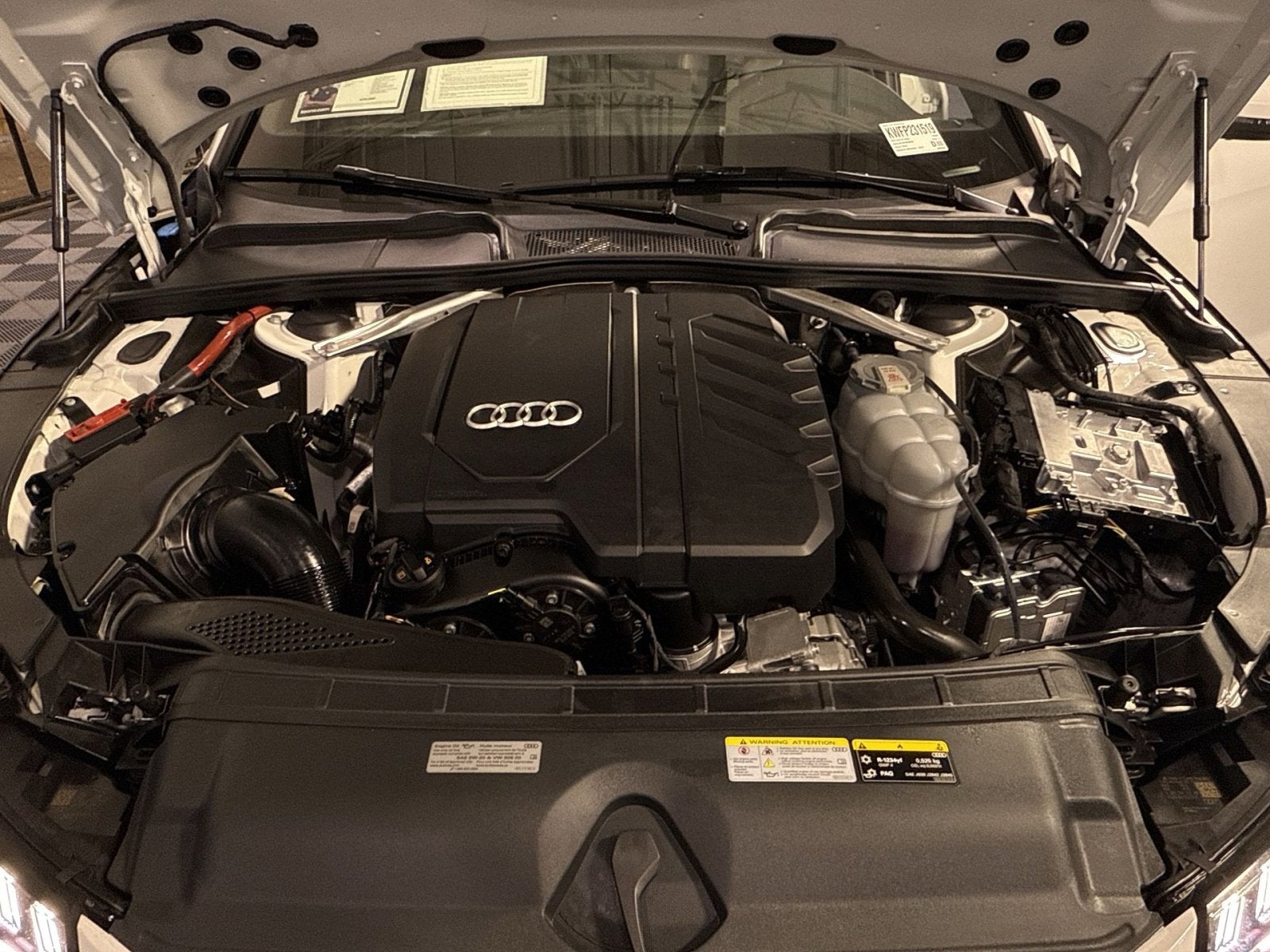 2023 Audi A4 45 S line Premium Plus