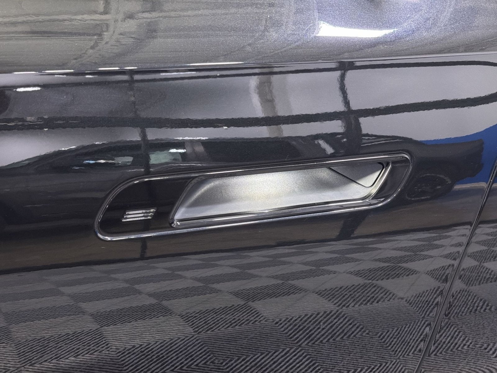 2023 BMW 7 Series 740i
