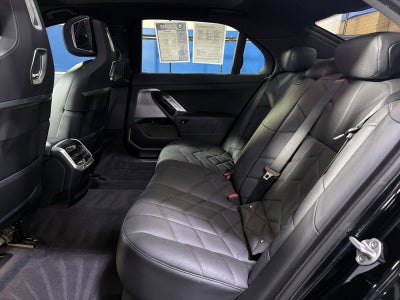 2023 BMW 7 Series 740i