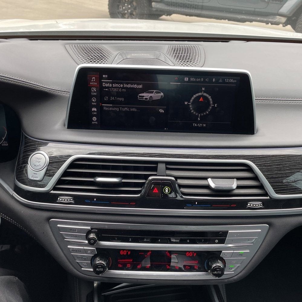 2022 BMW 7 Series 740i