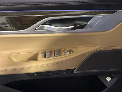2022 BMW 7 Series 750i xDrive