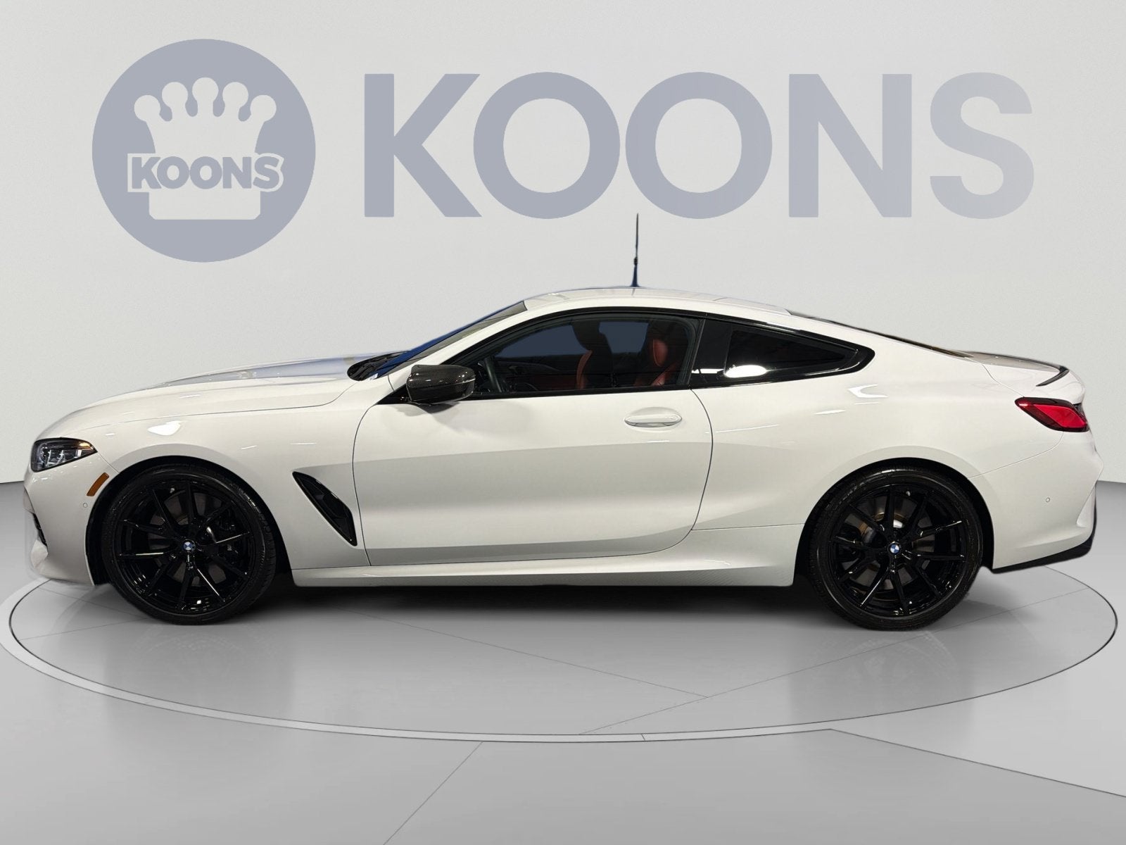 2025 BMW 8 Series M850i xDrive
