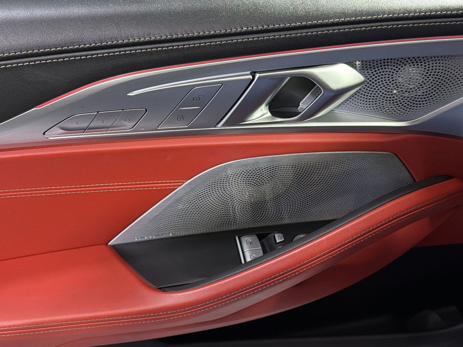 2025 BMW 8 Series M850i xDrive