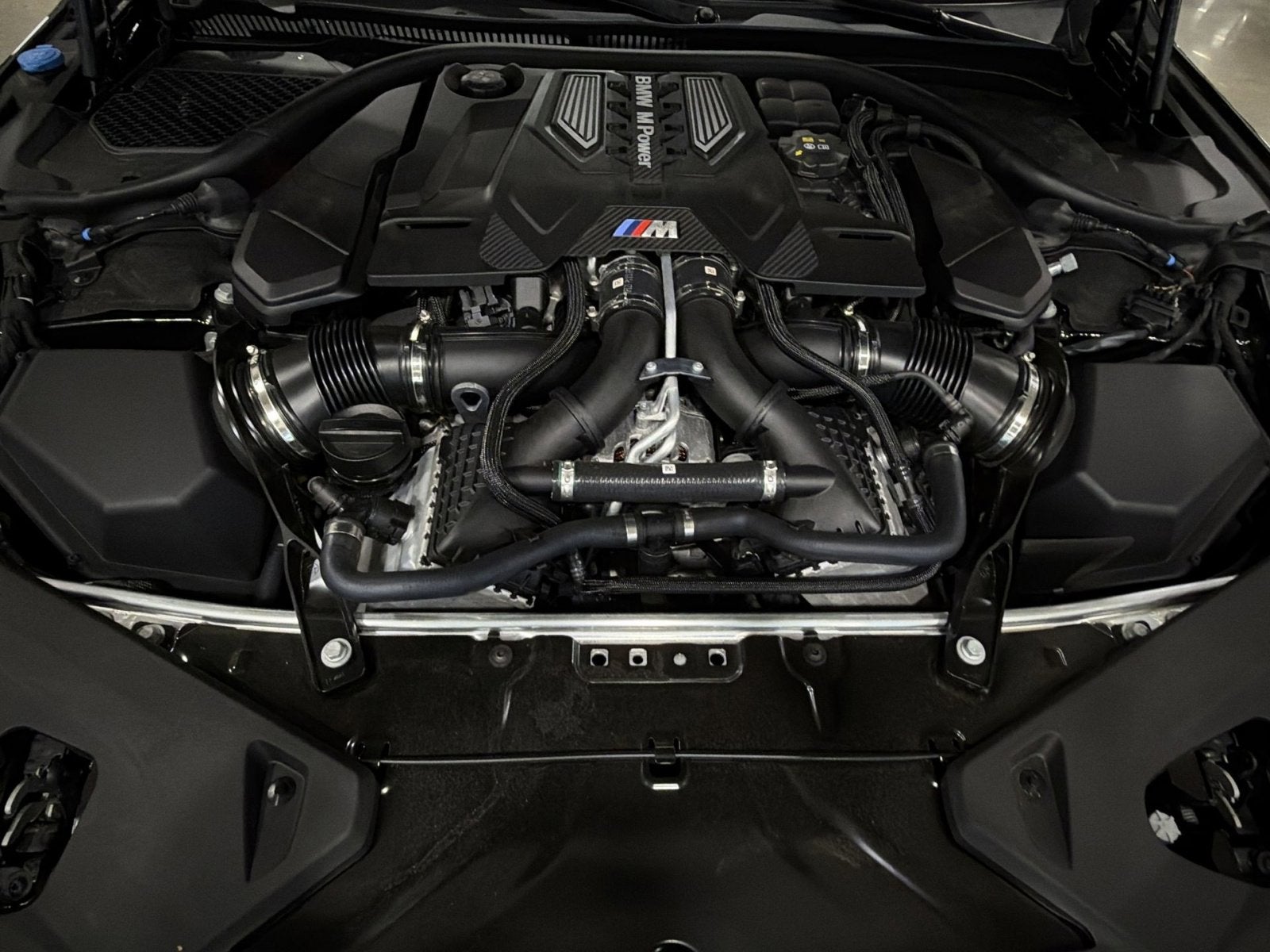 2025 BMW M8 Competition
