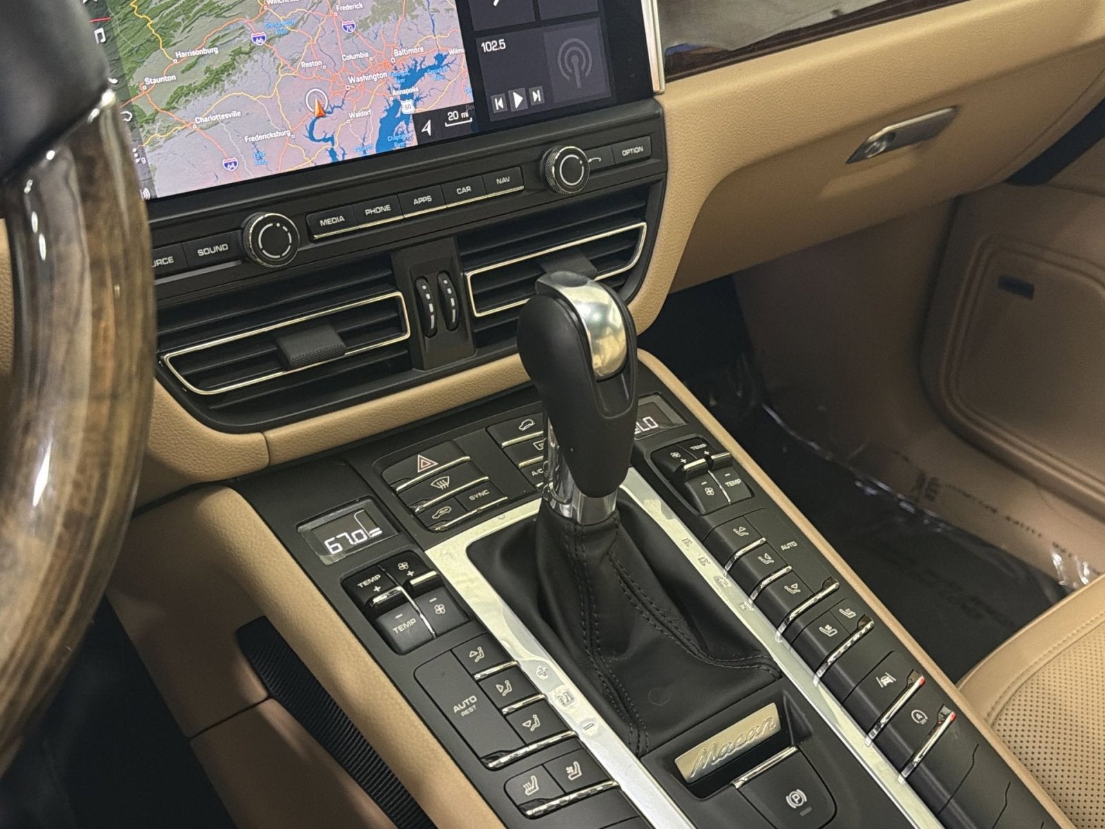 2021 Porsche Macan Base