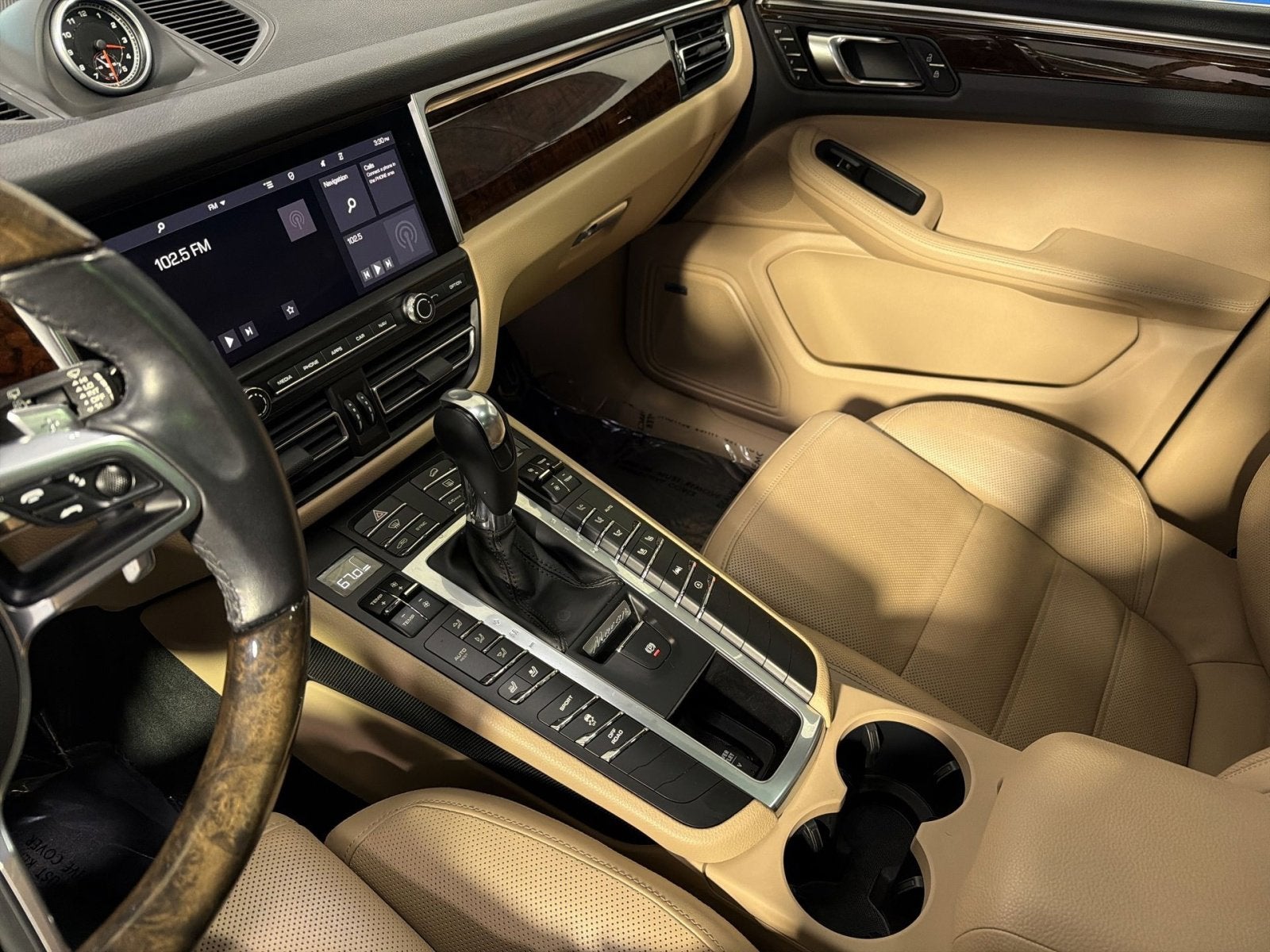 2021 Porsche Macan Base