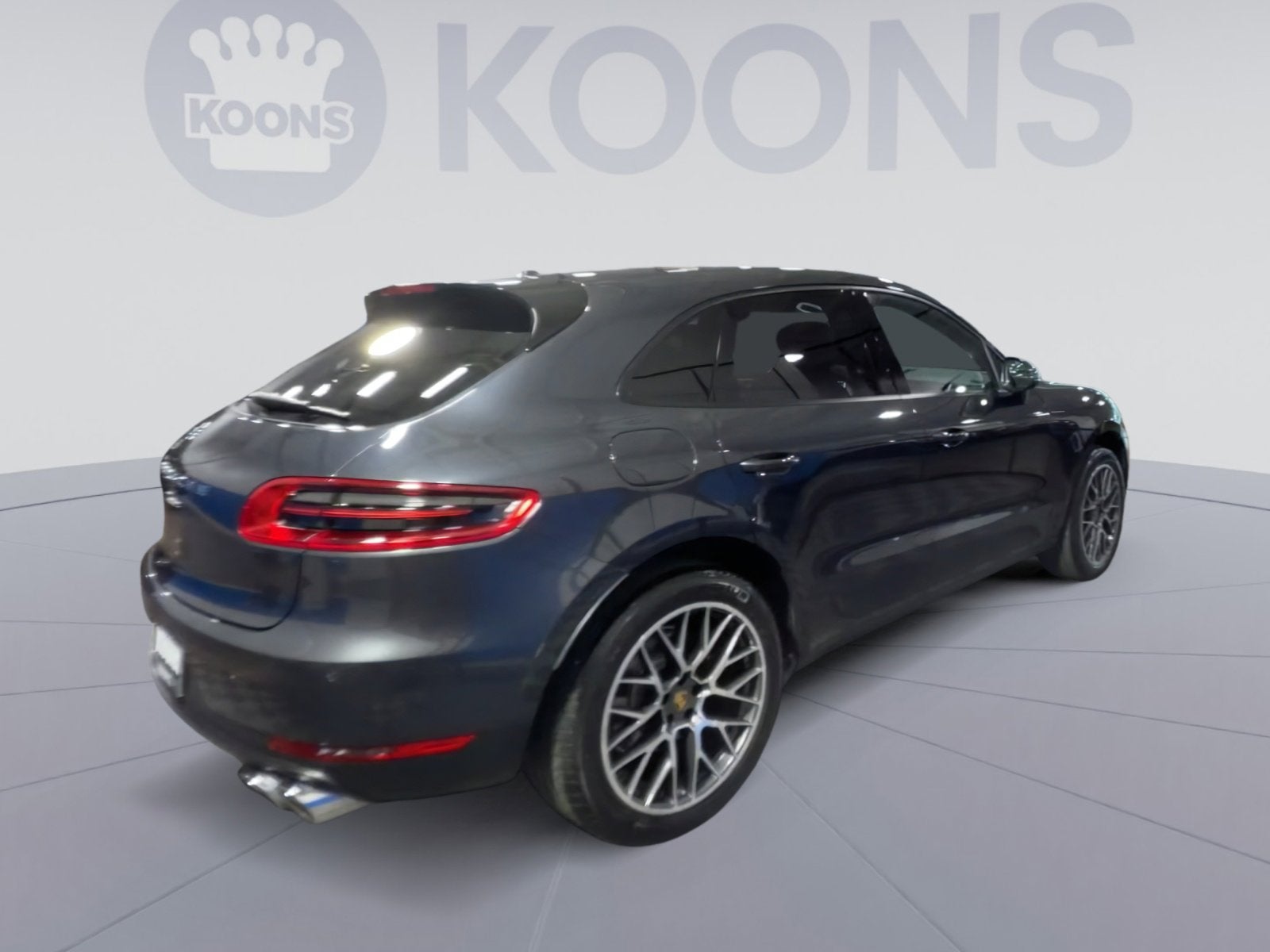 2018 Porsche Macan Base