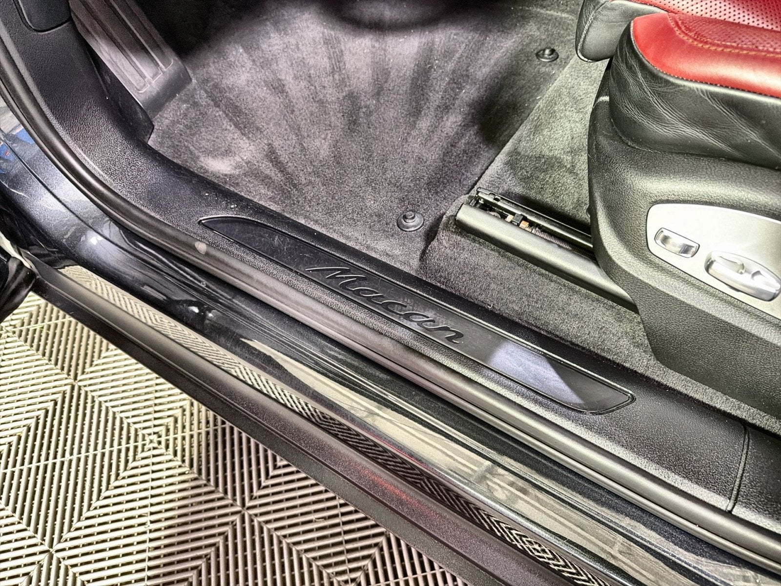 2018 Porsche Macan Base