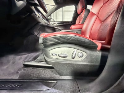 2018 Porsche Macan Base