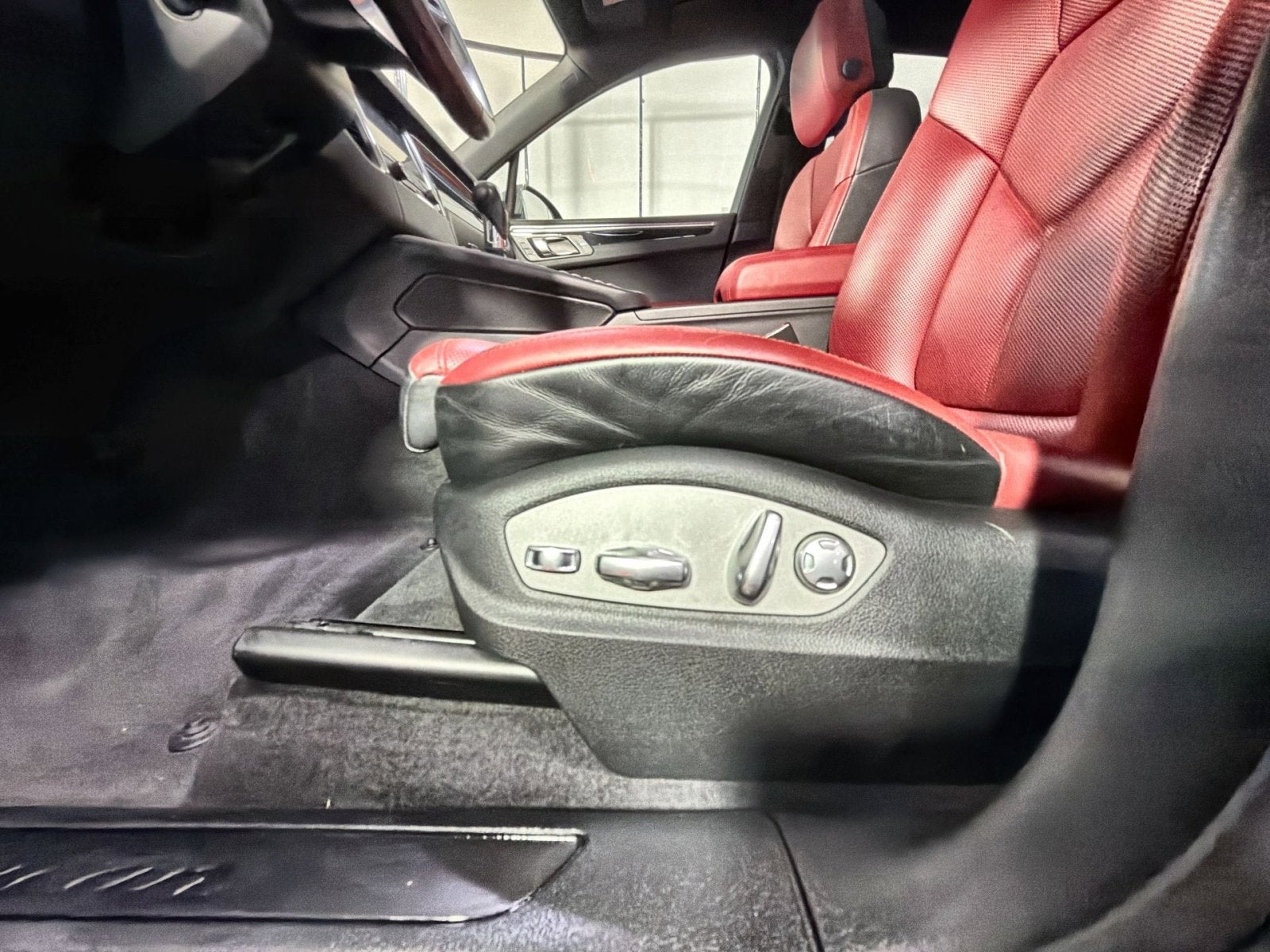 2018 Porsche Macan Base