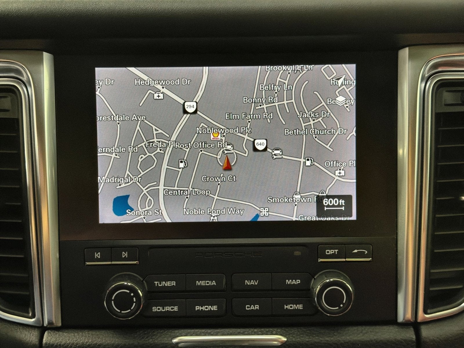 2018 Porsche Macan Base