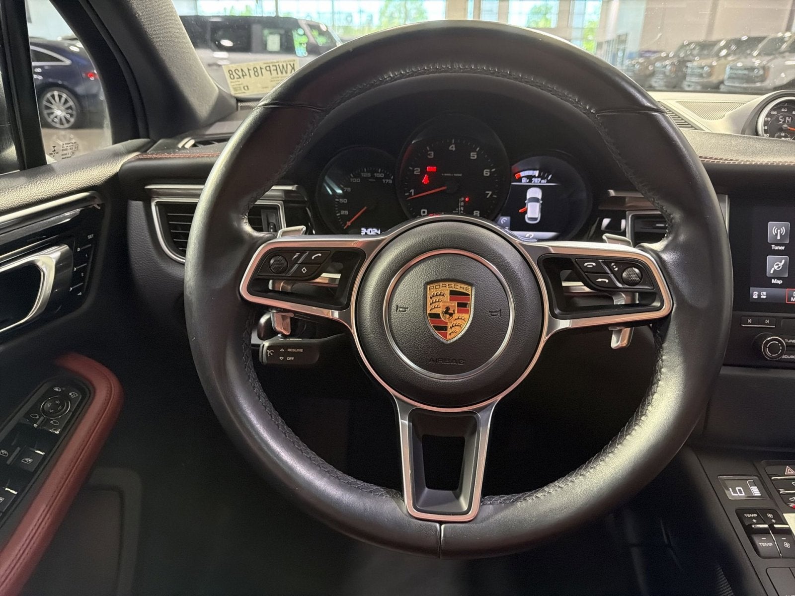 2018 Porsche Macan Base