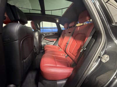 2018 Porsche Macan Base