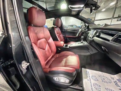 2018 Porsche Macan Base