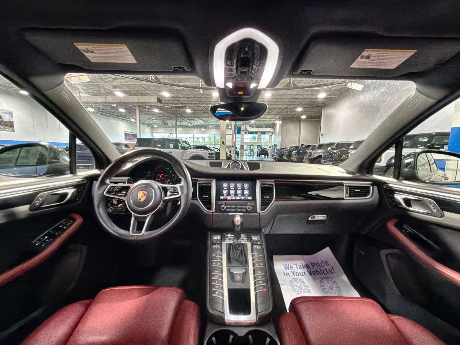 2018 Porsche Macan Base