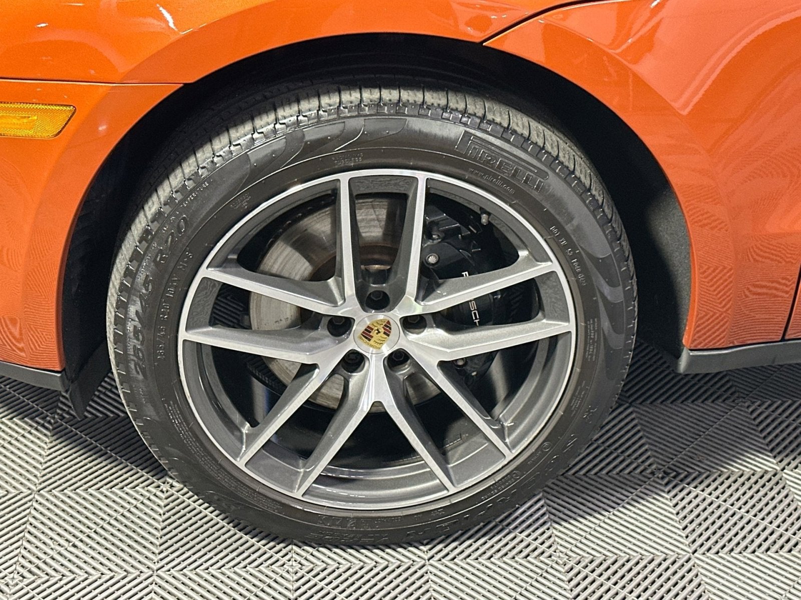 2023 Porsche Macan S