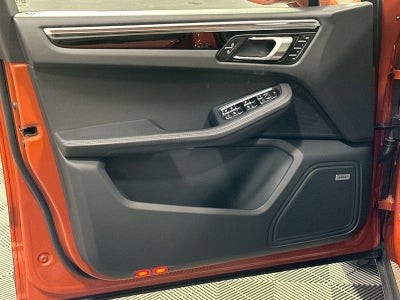 2023 Porsche Macan S
