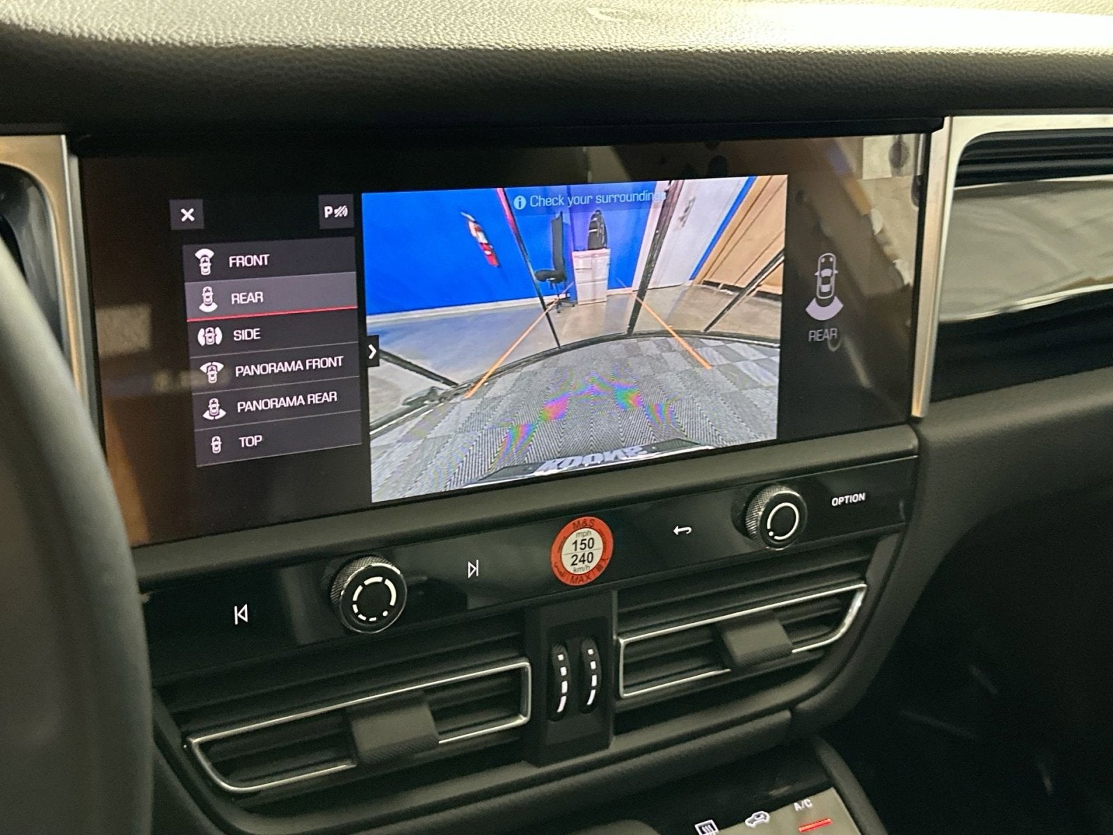 2023 Porsche Macan S