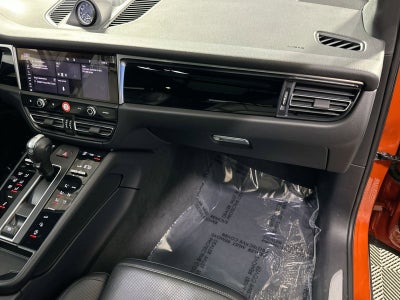2023 Porsche Macan S
