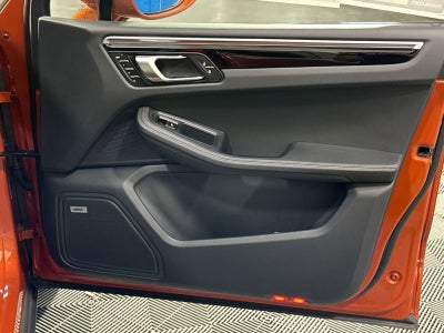 2023 Porsche Macan S