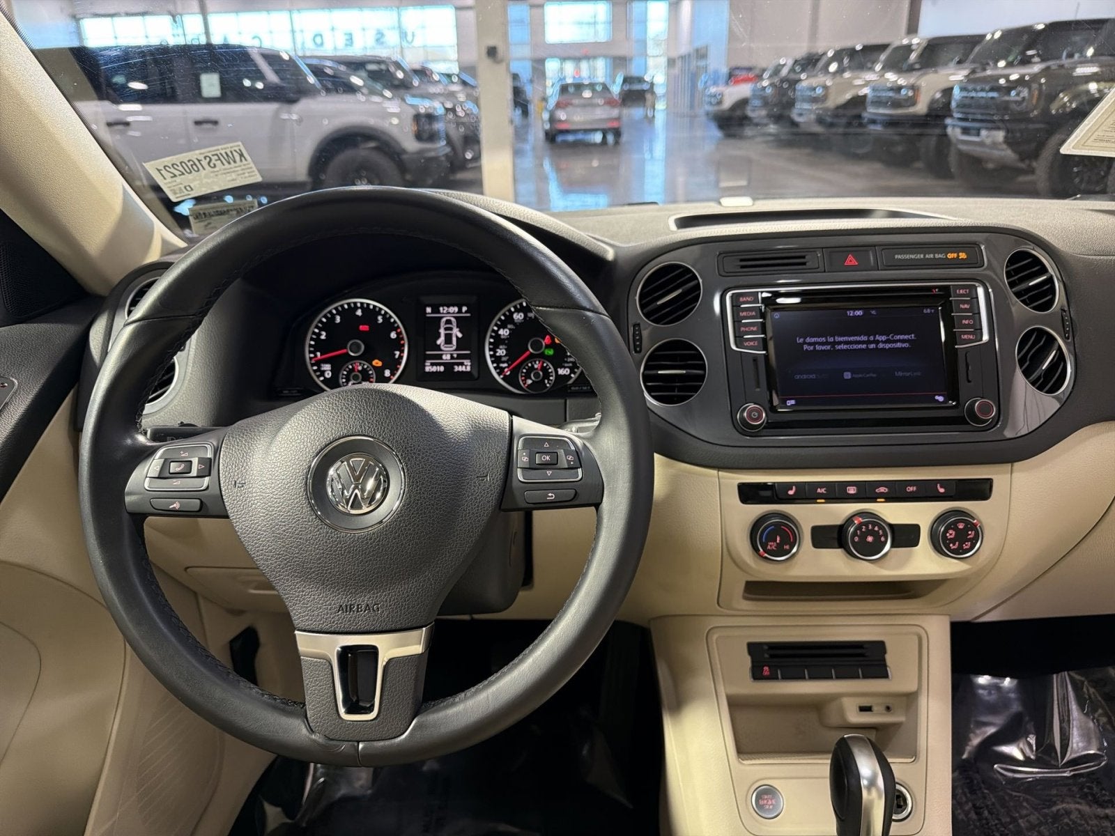 2016 Volkswagen Tiguan SE