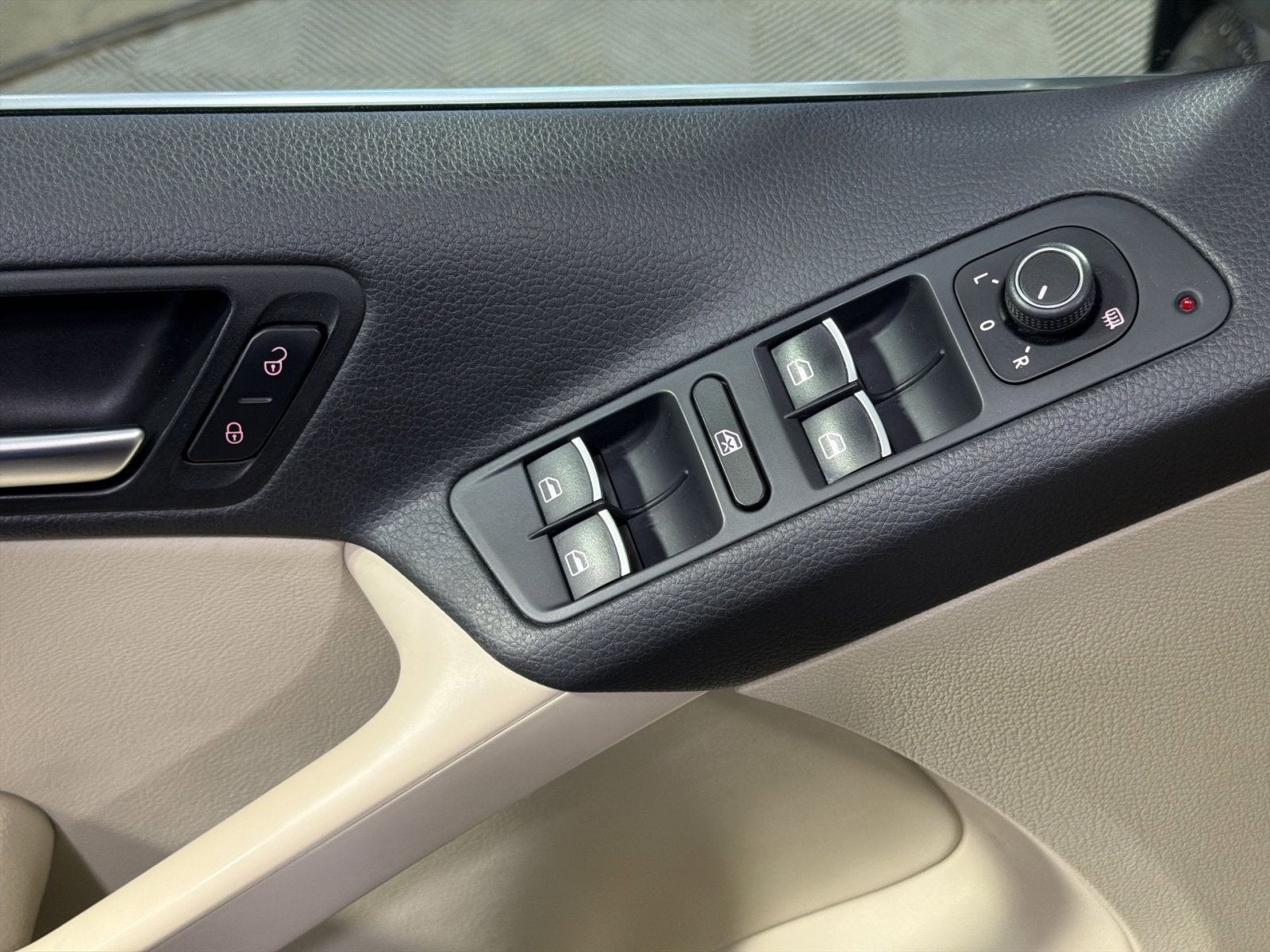 2016 Volkswagen Tiguan SE