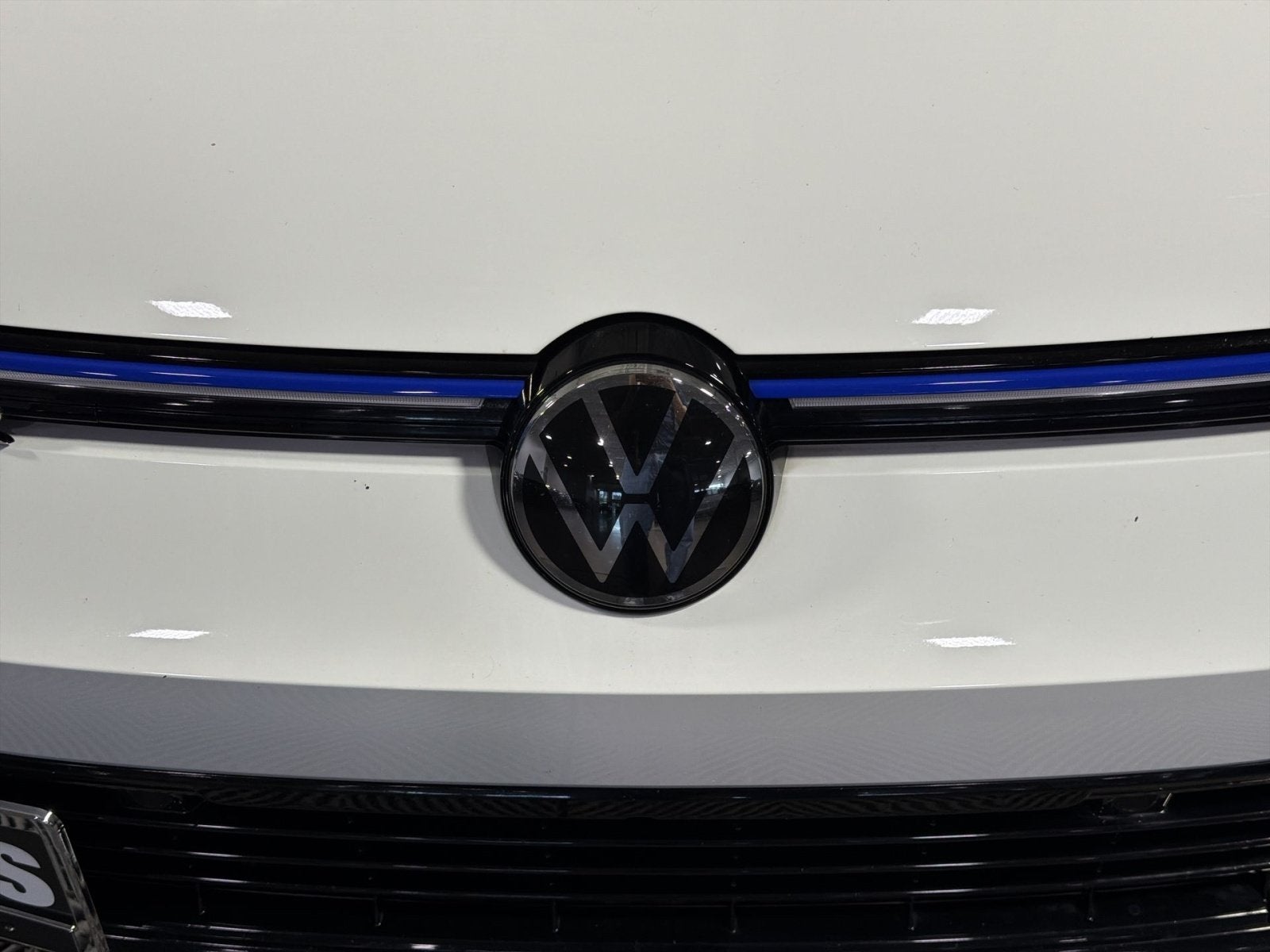 2023 Volkswagen Golf R 2.0T