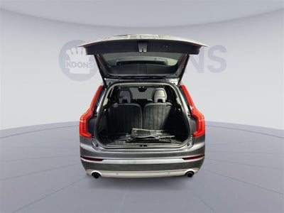 2018 Volvo XC90 T5 Momentum