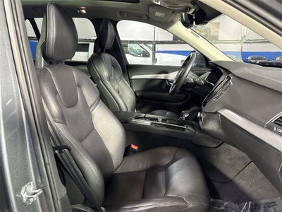 2018 Volvo XC90 T5 Momentum