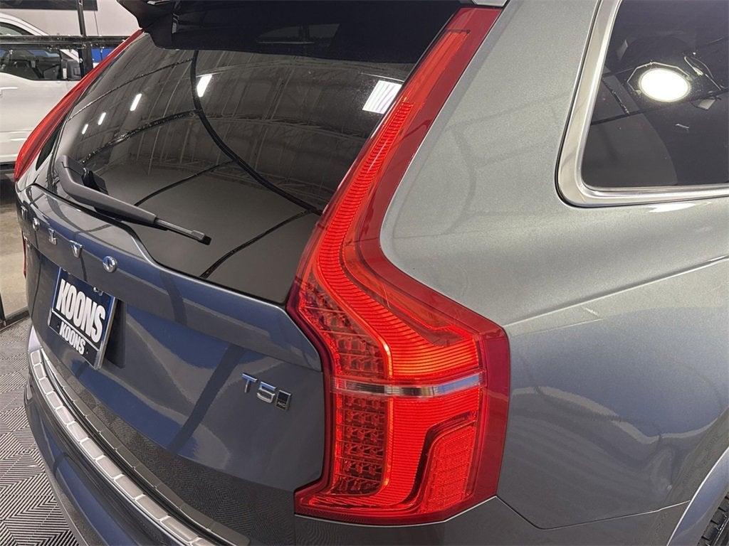 2018 Volvo XC90 T5 Momentum