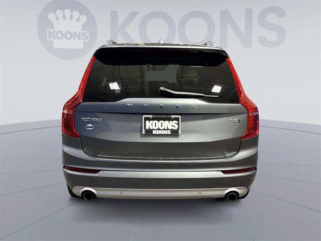 2018 Volvo XC90 T5 Momentum