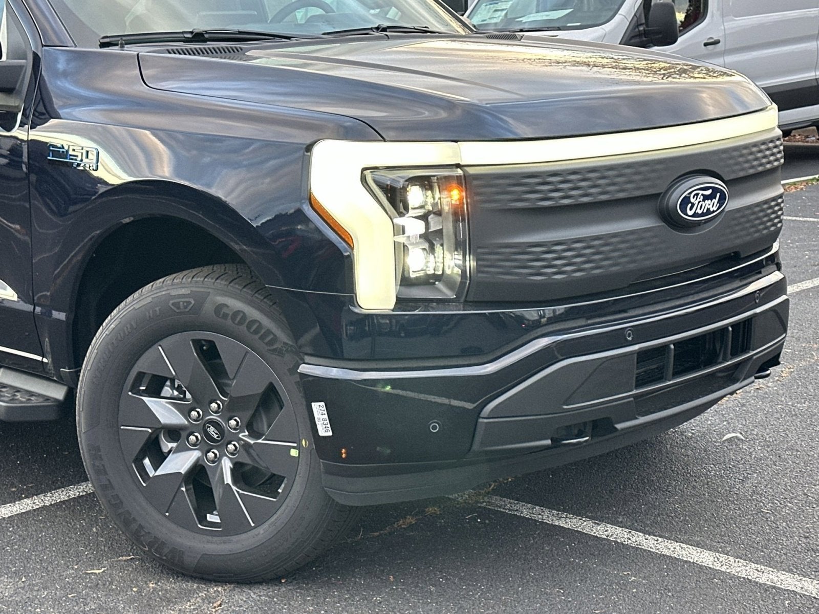 2025 Ford F-150 Lightning Flash