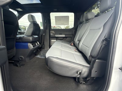 2025 Ford F-150 Lightning Lariat