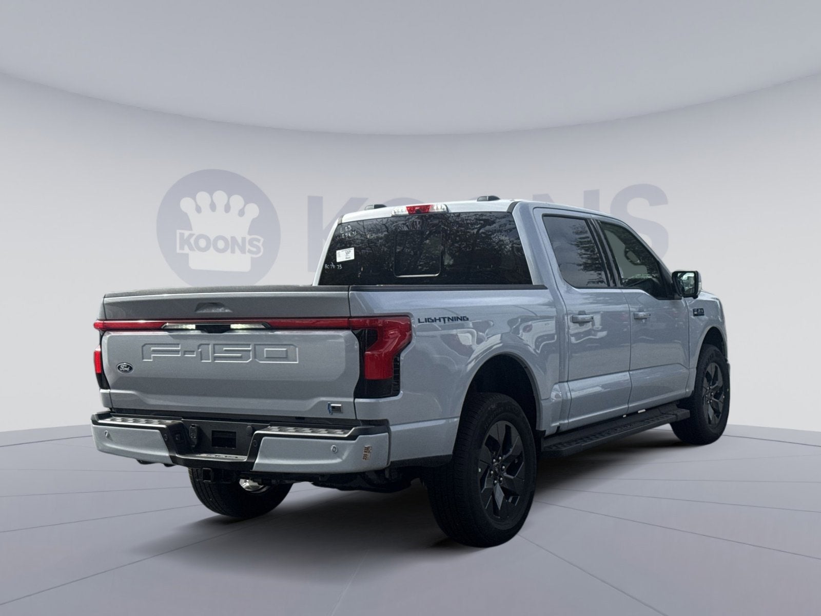 2025 Ford F-150 Lightning Lariat